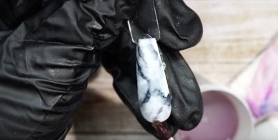 Black and White Marbling Design