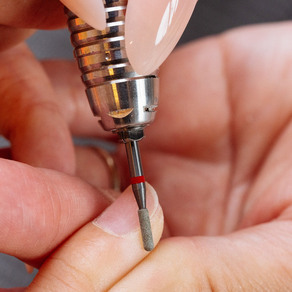 Aprés Rounded Top Barrel Shape Bit